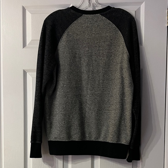 Roots Men's Charcoal and Black Crewneck Sweater - Picture 4 of 4